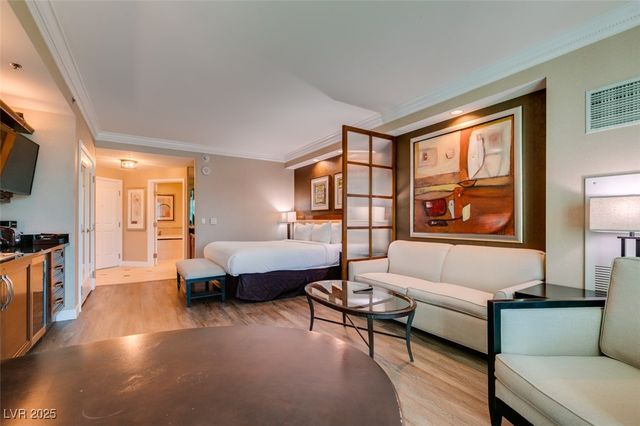 135 East HARMON Avenue 2705, Las Vegas, NV 89109