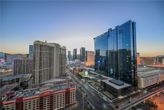 135 East HARMON Avenue 2705, Las Vegas, NV 89109