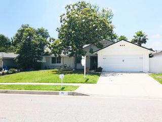 41 Oakleaf Avenue, Oak Park, CA 91377