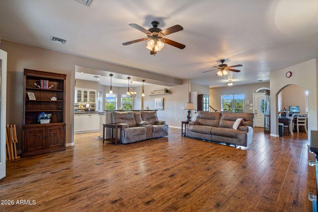 31 E COUNTY ROAD N2163 Drive, Nutrioso, AZ 85932