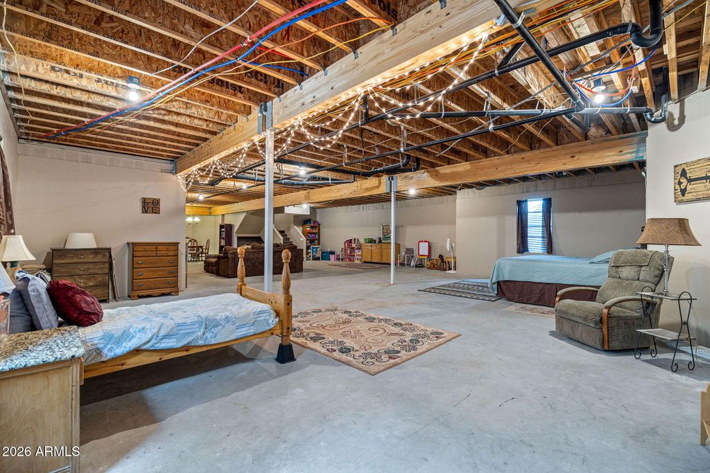 Image 30 of property listing at 31 E COUNTY ROAD N2163 Drive, Nutrioso, AZ 85932