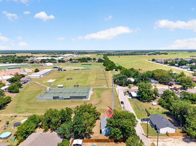 2601 Crestridge, Caddo Mills, TX 75135