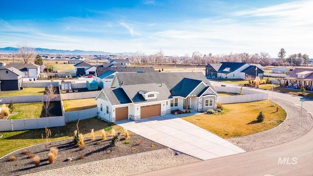 24806 Thunder Cloud St, Middleton, ID 83644