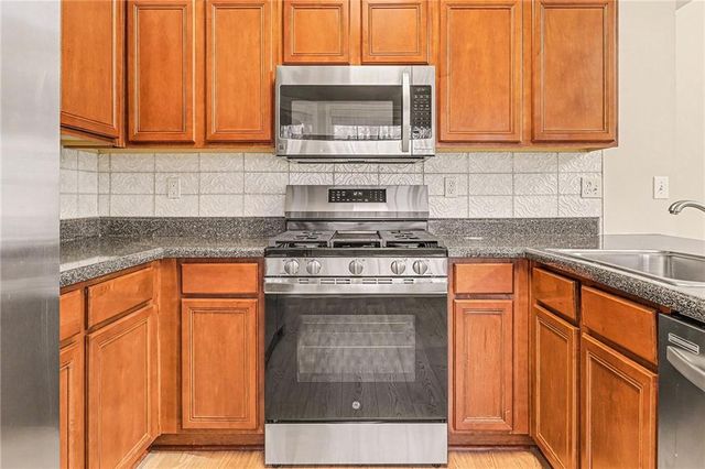 364 Eagle Tiff Drive, Sugar Hill, GA 30518