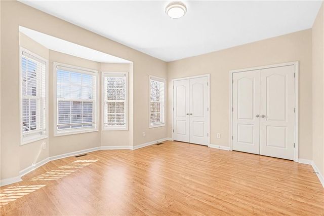 364 Eagle Tiff Drive, Sugar Hill, GA 30518