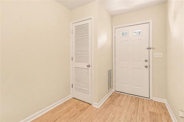 364 Eagle Tiff Drive, Sugar Hill, GA 30518