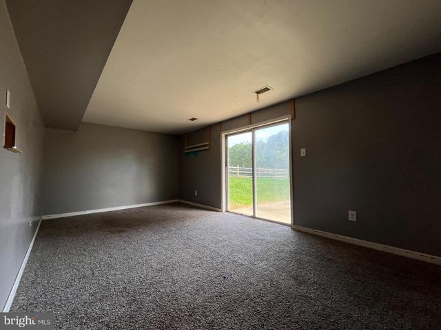 755 MOONFLOWER AVE, Reading, PA 19606