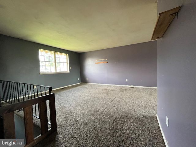 755 MOONFLOWER AVE, Reading, PA 19606