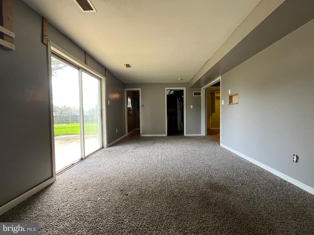 755 MOONFLOWER AVE, Reading, PA 19606