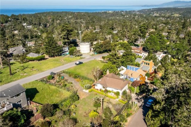 1909 Pineridge, Cambria, CA 93428
