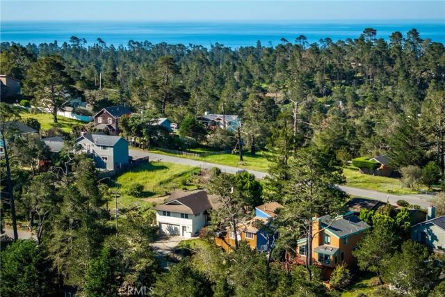 1909 Pineridge, Cambria, CA 93428