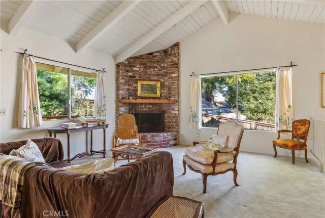 1909 Pineridge, Cambria, CA 93428