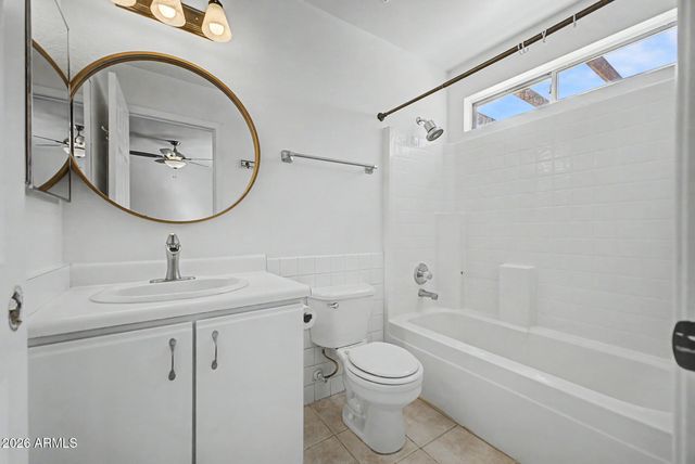 15955 W SMOKEY Drive, Surprise, AZ 85374