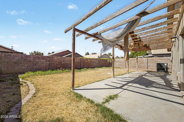 15955 W SMOKEY Drive, Surprise, AZ 85374