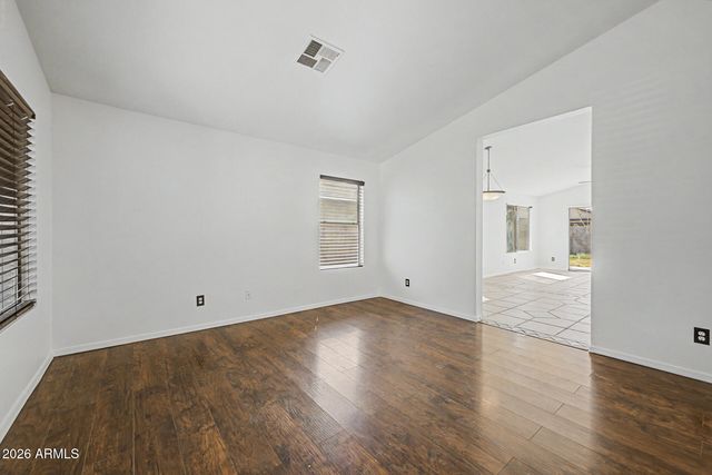 15955 W SMOKEY Drive, Surprise, AZ 85374