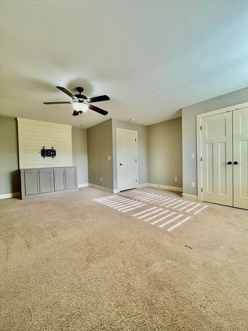 170 Old Pros Dr, Gaffney, SC 29341