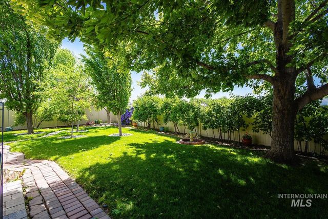 345 N Magnolia Pl., Middleton, ID 83644