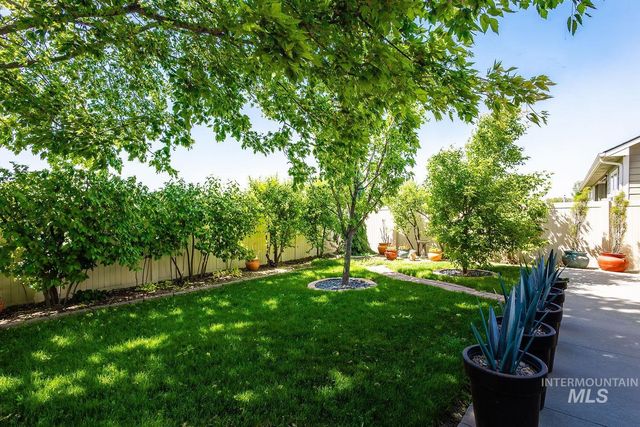 345 N Magnolia Pl., Middleton, ID 83644