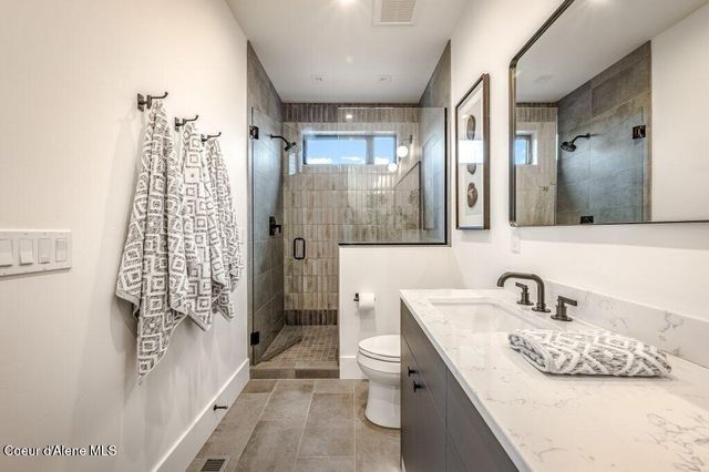 5485 W Rivelle Ct, Coeur D'alene, ID 83814