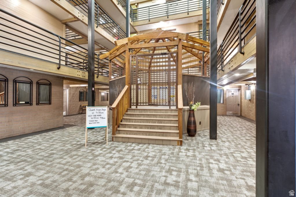 Image 17 of property listing at 2000 PROSPECTOR AVE #402, Park City, UT 84060