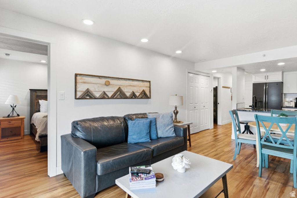 Image 7 of property listing at 2000 PROSPECTOR AVE #402, Park City, UT 84060