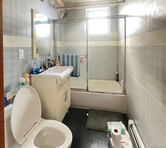 7177 159th Street 5D, Fresh Meadows, NY 11365