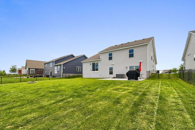 4798 Ethan Trail N, Hugo, MN 55038