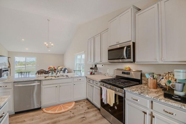 4798 Ethan Trail N, Hugo, MN 55038