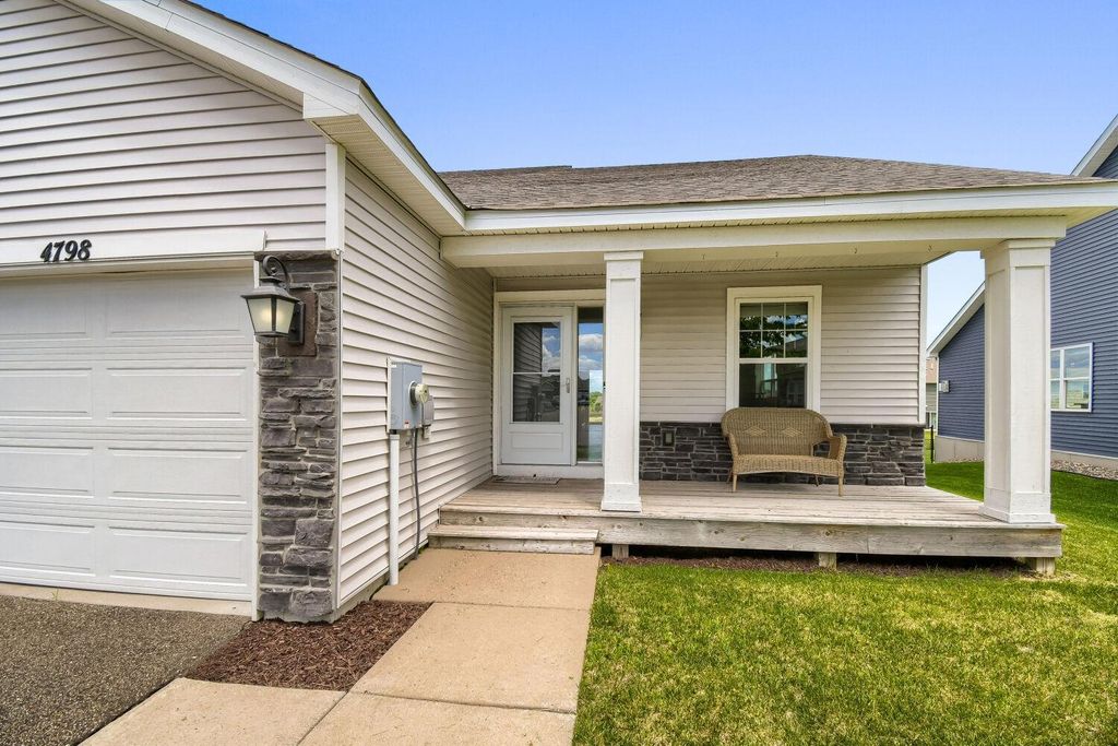4798 Ethan Trail N, Hugo, MN 55038 — photo 2