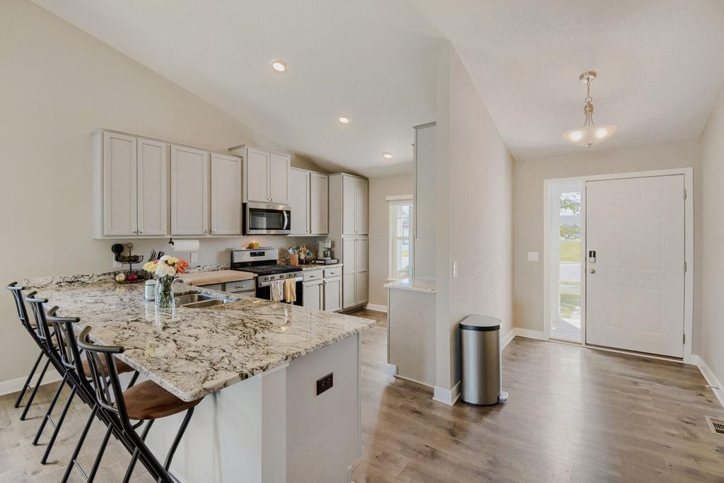 4798 Ethan Trail N, Hugo, MN 55038 — photo 4