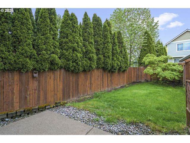 1294 Ne 86TH Way, Hillsboro, OR 97006