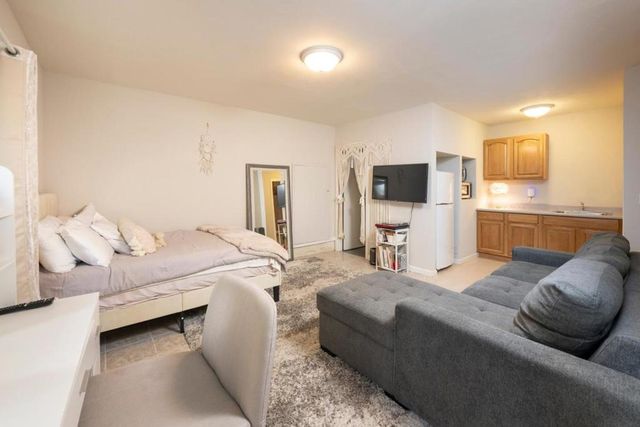 2014 Notre Dame Avenue, Belmont, CA 94002