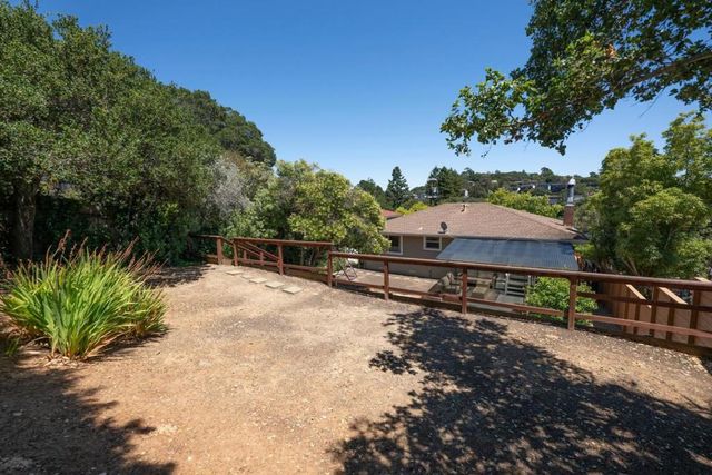 2014 Notre Dame Avenue, Belmont, CA 94002