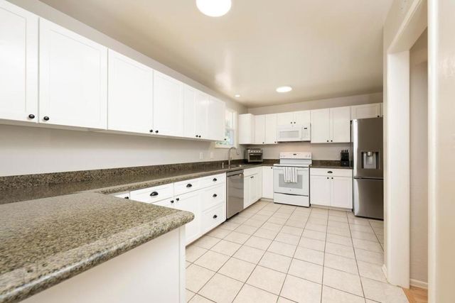 2014 Notre Dame Avenue, Belmont, CA 94002