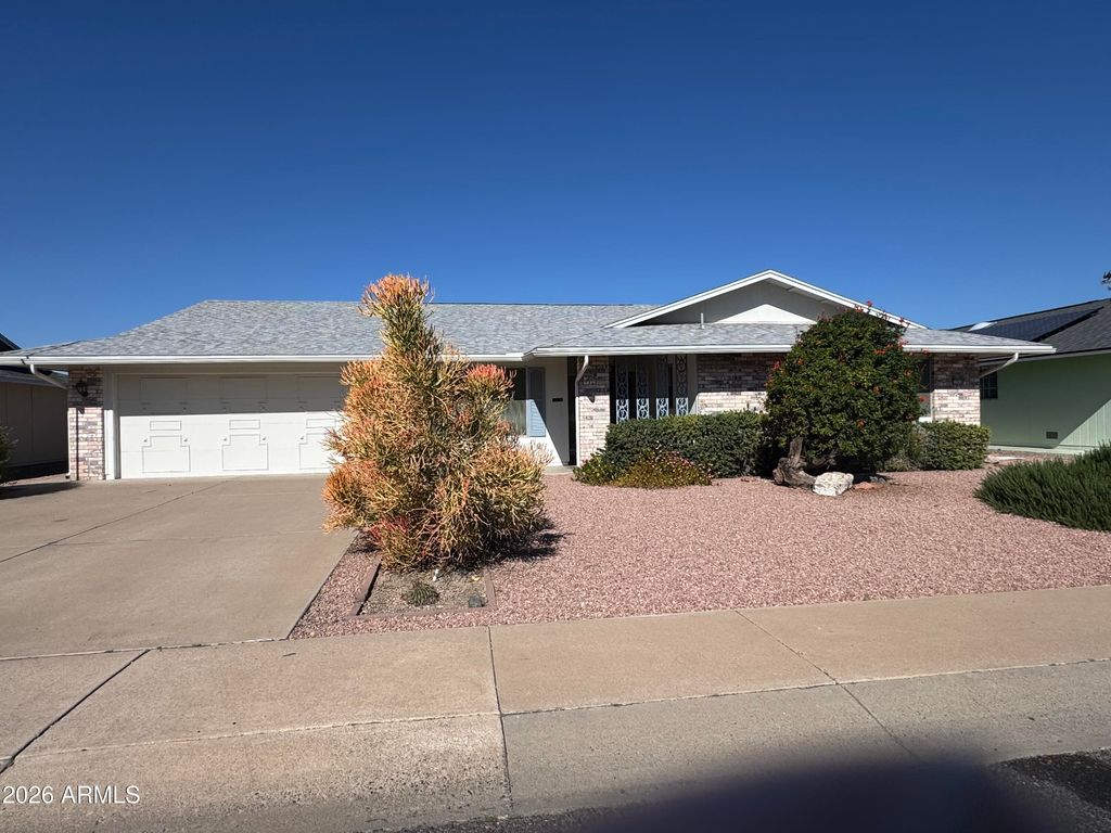 Image 1 of property listing at 12630 N SUN VALLEY Drive, Sun City, AZ 85351