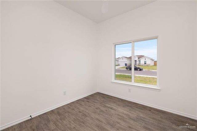 17939 Redwood Street, Combes, TX 78552