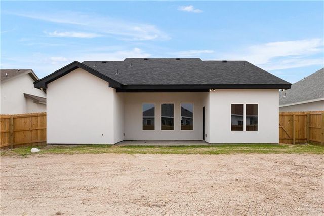 17939 Redwood Street, Combes, TX 78552