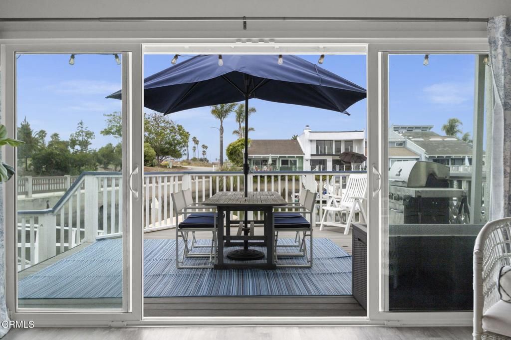 Image 16 of property listing at 4621 Falkirk Bay, Oxnard, CA 93035