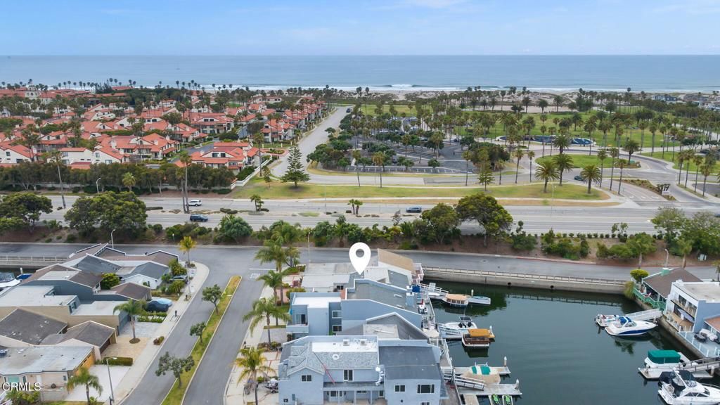Image 32 of property listing at 4621 Falkirk Bay, Oxnard, CA 93035