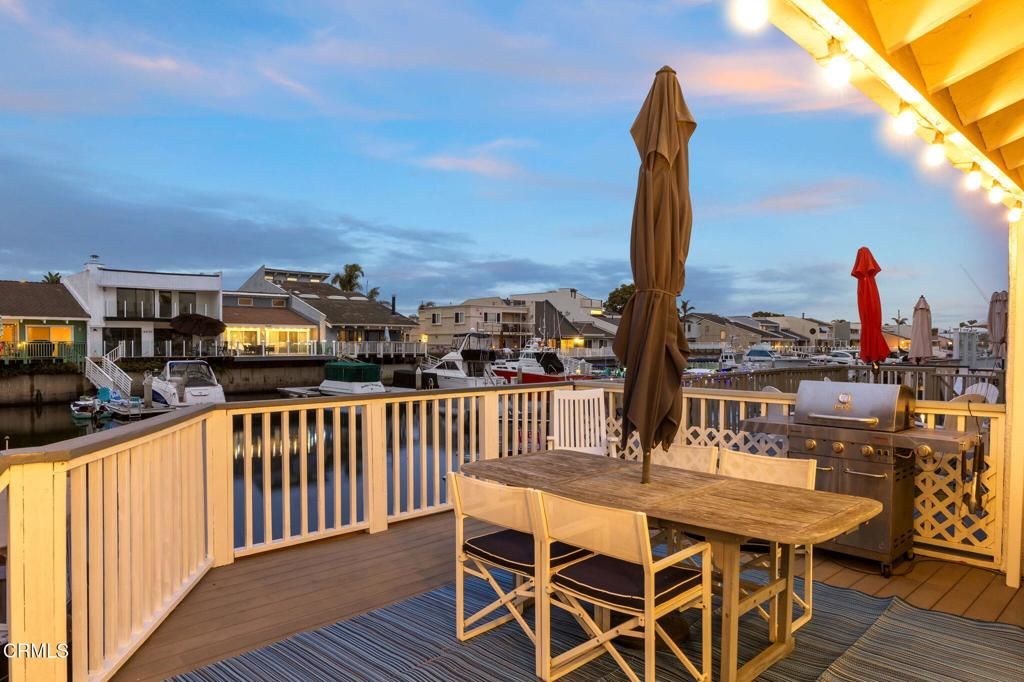 Image 5 of property listing at 4621 Falkirk Bay, Oxnard, CA 93035
