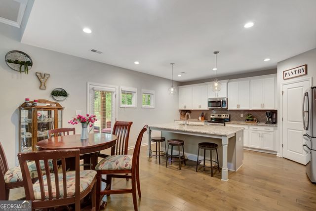 103 Pacific Avenue, Sharpsburg, GA 30277