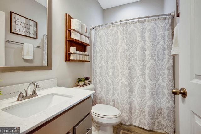 103 Pacific Avenue, Sharpsburg, GA 30277