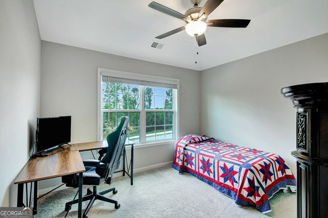 103 Pacific Avenue, Sharpsburg, GA 30277