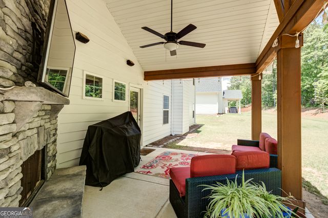 103 Pacific Avenue, Sharpsburg, GA 30277