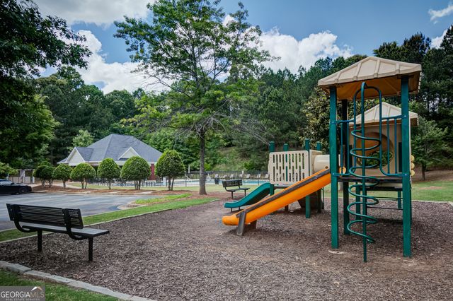 103 Pacific Avenue, Sharpsburg, GA 30277