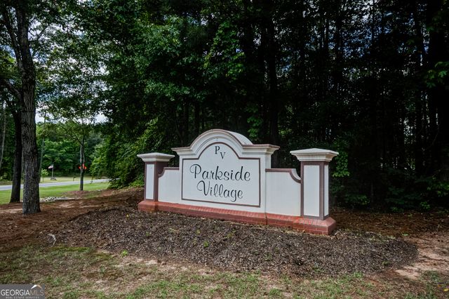 103 Pacific Avenue, Sharpsburg, GA 30277