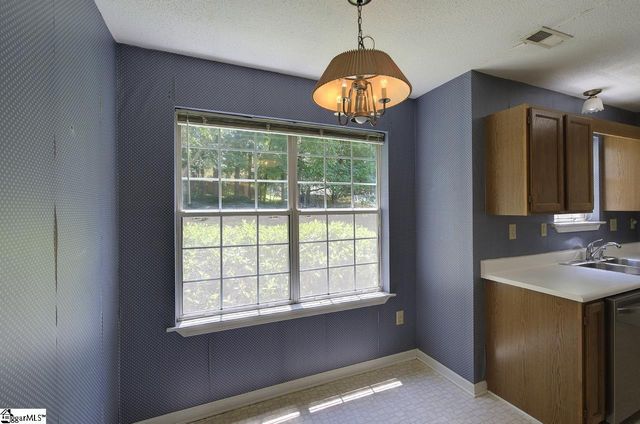 117 W Fall River Way, Simpsonville, SC 29680