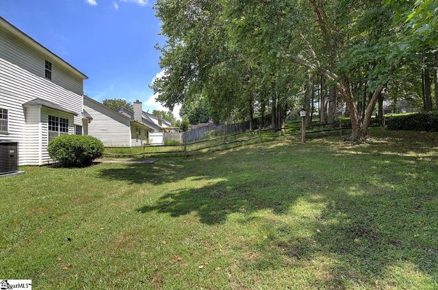 117 W Fall River Way, Simpsonville, SC 29680