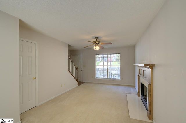 117 W Fall River Way, Simpsonville, SC 29680