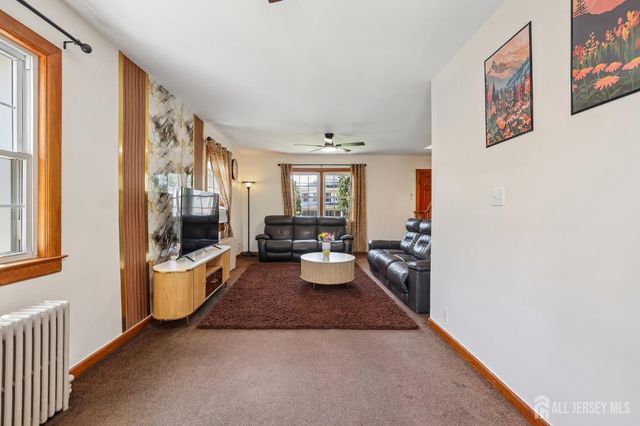 304 Green Street, Woodbridge Proper, NJ 07095